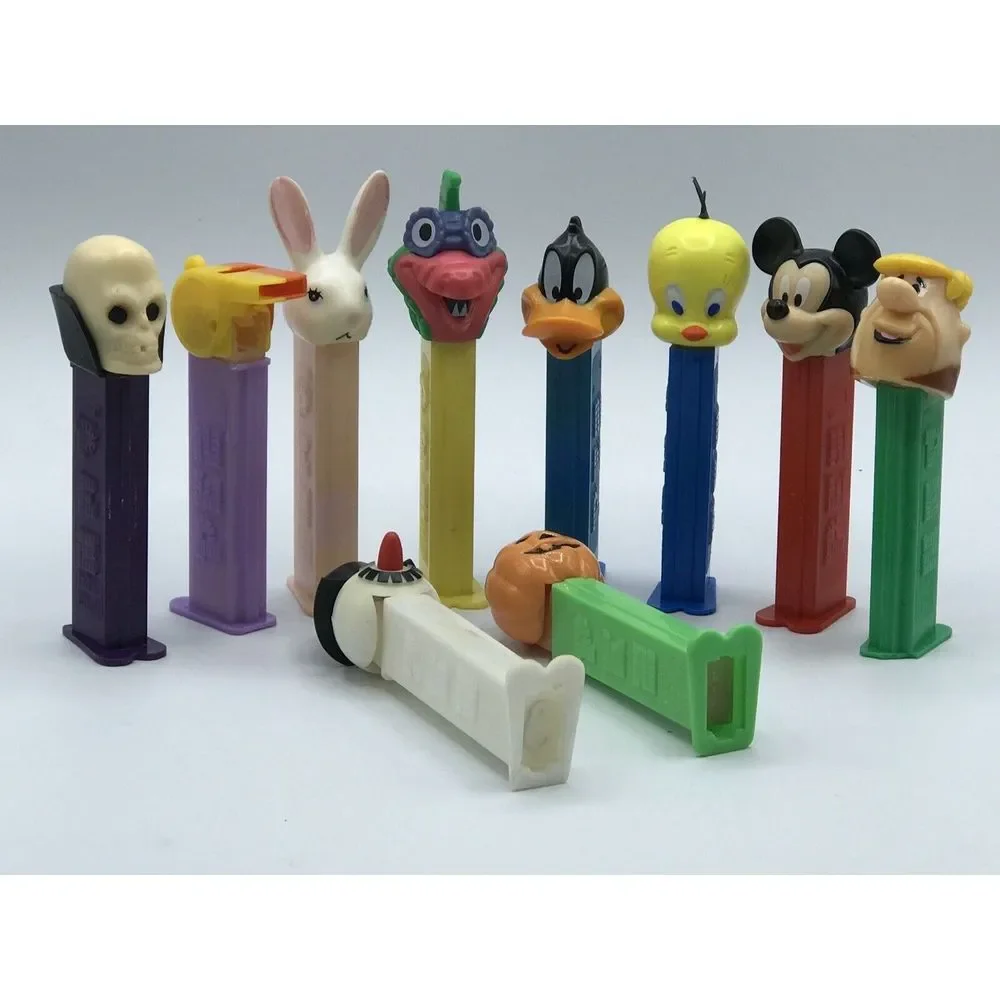 Pez Dispenser Lot of‎ 10- Rare 1990s - Disney/ Flinstones / Tweety bird